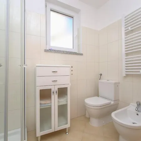 Very 4 Persons With Ac, Wifi, 879 דירה *