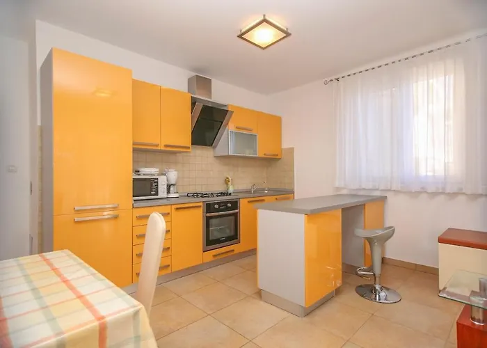 Very 4 Persons With Ac, Wifi, 879 Lejlighed